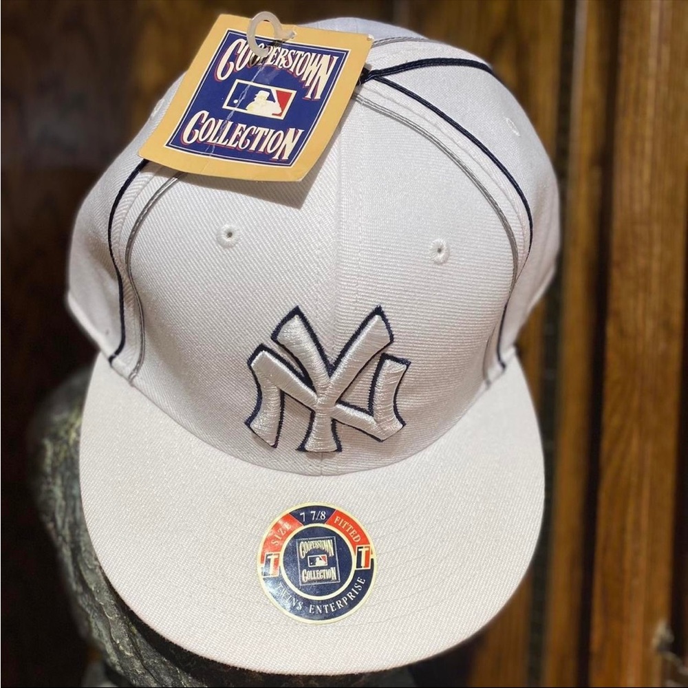 Vintage New York Yankees cooperstown collection fitted hat by Twins enterprise